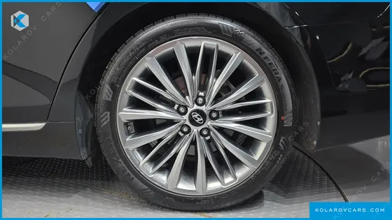 HYUNDAI GRANDEUR 3.0 EXCLUSIVE