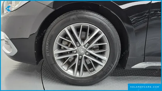 HYUNDAI GRANDEUR 2.4 PREMIUM