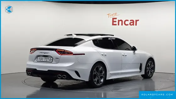 KIA STINGER 2.0 TURBO AWD