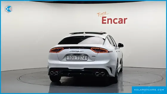 KIA STINGER 2.0 TURBO AWD