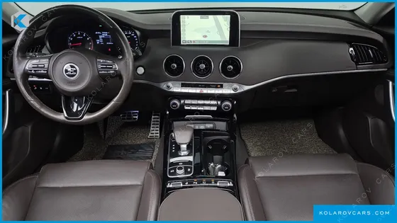 KIA STINGER 2.0 TURBO AWD