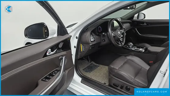 KIA STINGER 2.0 TURBO AWD