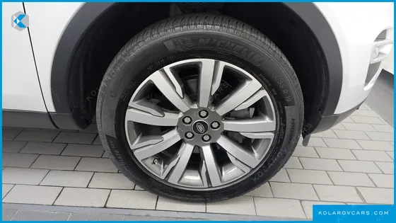 LAND ROVER DISCOVERY SPORT 2.0 TD4 HSE LUXURY