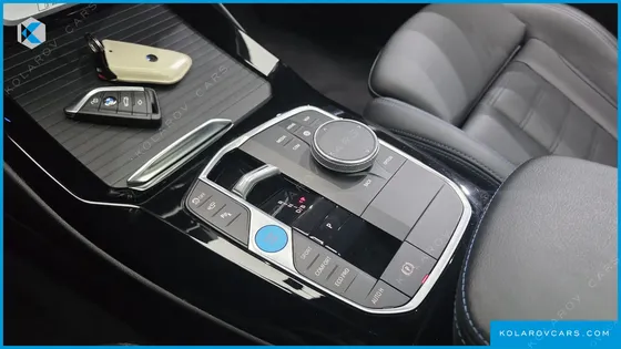 BMW IX3 M SPORTS