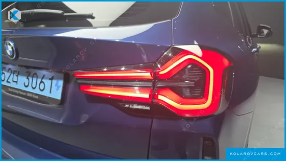 BMW IX3 M SPORTS