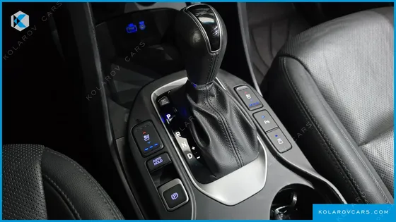 HYUNDAI MAXCRUISE GAS 3.3 4WD