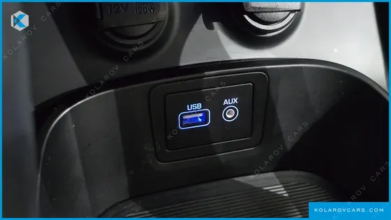 HYUNDAI MAXCRUISE GAS 3.3 4WD