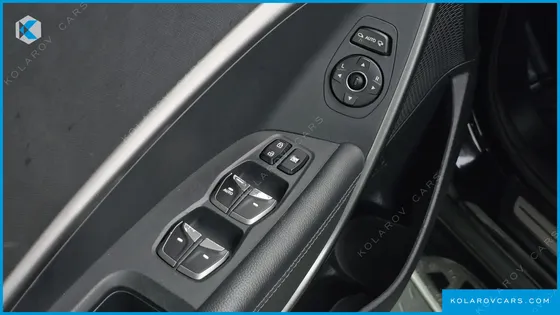 HYUNDAI MAXCRUISE GAS 3.3 4WD