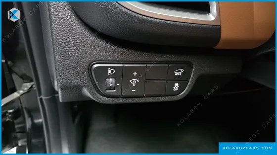 KIA SELTOS GASOLINE 2.0 2WD