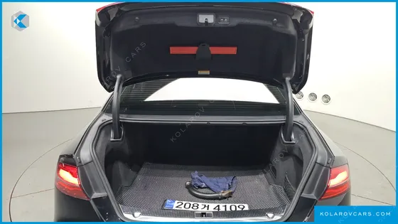 AUDI A8 60 TDI QUATTRO