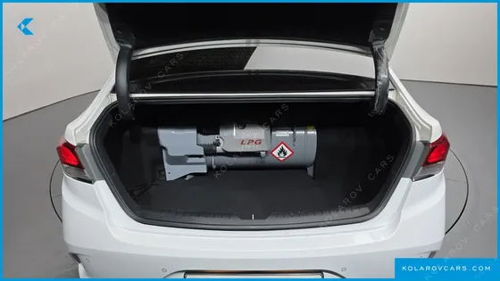 HYUNDAI SONATA LPI STYLE