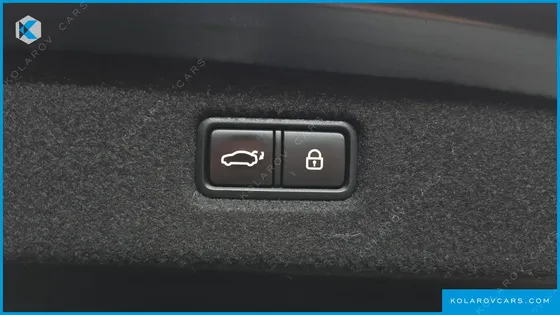 GENESIS G90 3.8 AWD