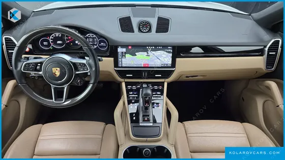 PORSCHE CAYENNE 3.0 COUPE