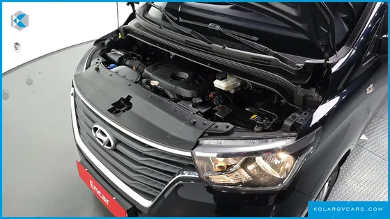 HYUNDAI STAREX VAN 3-SEATER