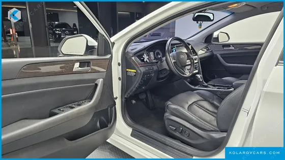 HYUNDAI SONATA 2.0 SMART
