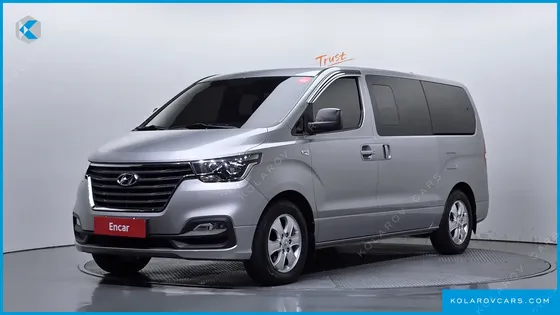 HYUNDAI STAREX WAGON 12-SEATER