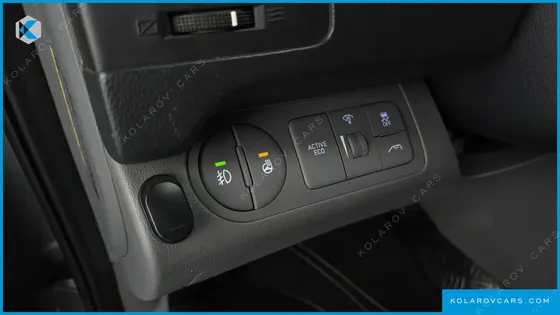 HYUNDAI STAREX WAGON 12-SEATER