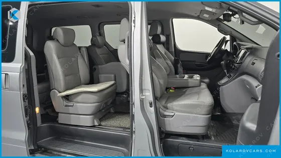 HYUNDAI STAREX WAGON 12-SEATER