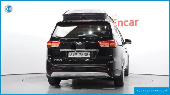 KIA CARNIVAL 9-SEATER NOBLESSE