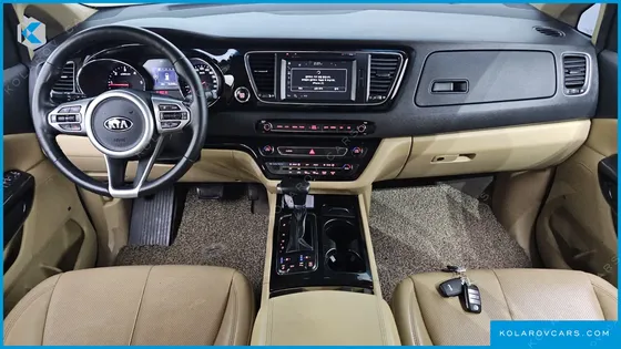 KIA CARNIVAL 9-SEATER NOBLESSE