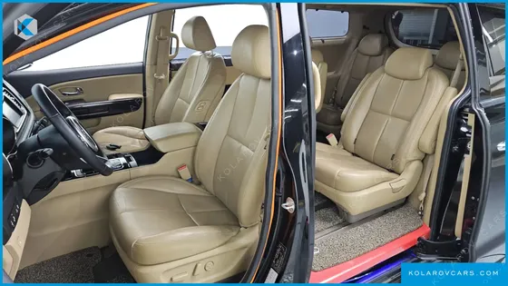 KIA CARNIVAL 9-SEATER NOBLESSE