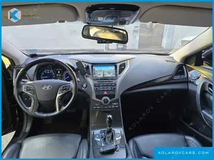 HYUNDAI GRANDEUR HG240 MODERN
