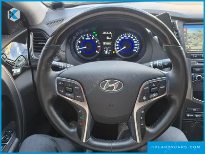 HYUNDAI GRANDEUR HG240 MODERN