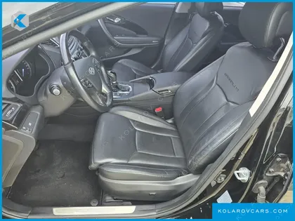 HYUNDAI GRANDEUR HG240 MODERN