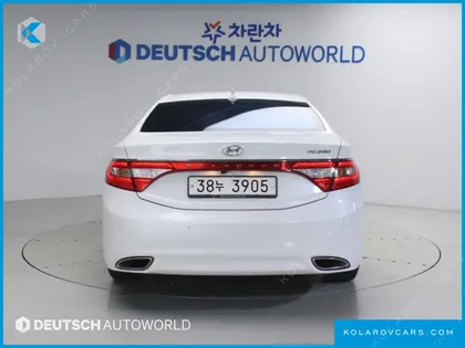 HYUNDAI GRANDEUR HG240 MODERN