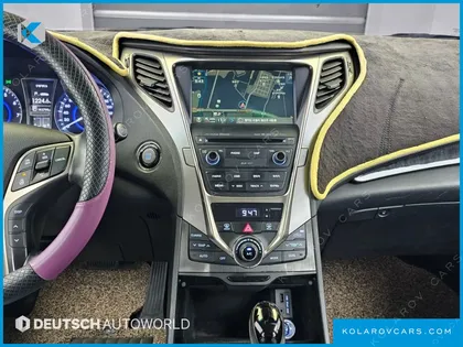 HYUNDAI GRANDEUR HG240 MODERN