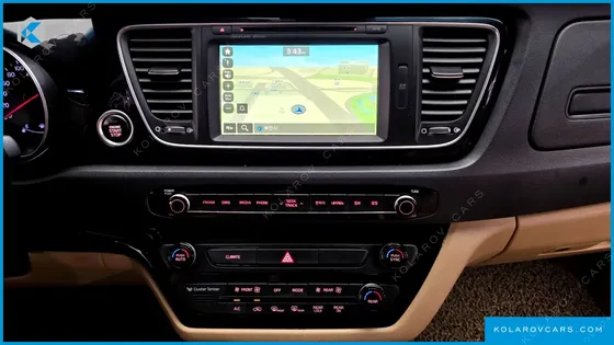 KIA CARNIVAL 9-SEATER NOBLESSE