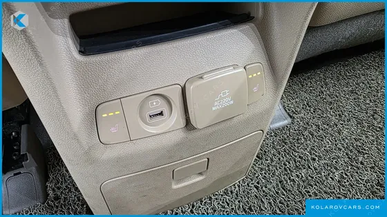 KIA CARNIVAL 9-SEATER NOBLESSE