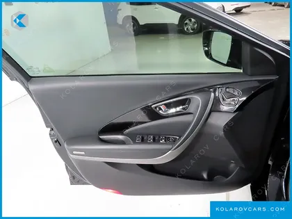 HYUNDAI GRANDEUR HG300 ROYAL