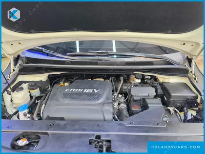 KIA CARNIVAL 9-SEATER NOBLESSE