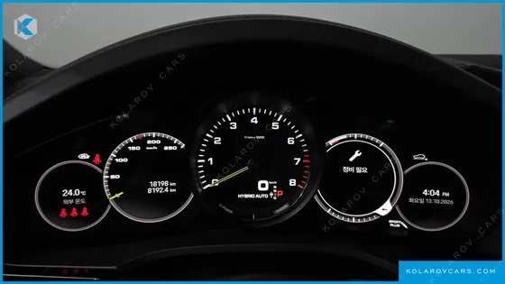 PORSCHE CAYENNE 3.0 E-HYBRID PLATINUM EDITION