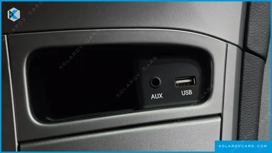 HYUNDAI STAREX VAN 3-SEATER