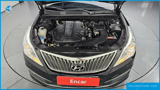 HYUNDAI GRANDEUR HG220 DIESEL MODERN
