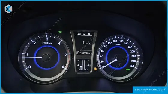 HYUNDAI GRANDEUR HG220 DIESEL MODERN
