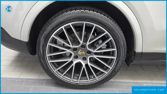 PORSCHE CAYENNE 3.0 COUPE