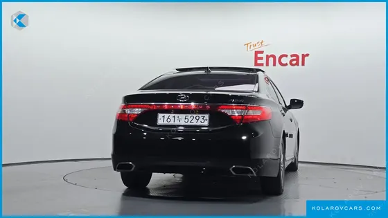 HYUNDAI GRANDEUR HG240 MODERN COLLECTION