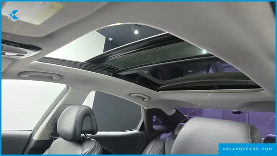 HYUNDAI GRANDEUR HG240 MODERN COLLECTION