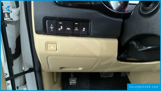 KIA CARNIVAL 11-SEATER PRESTIGE