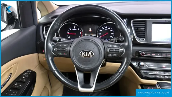 KIA CARNIVAL 11-SEATER PRESTIGE