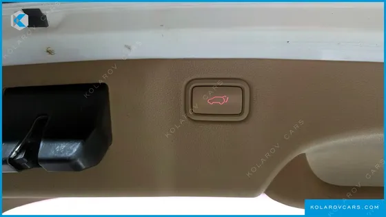 KIA CARNIVAL 11-SEATER PRESTIGE