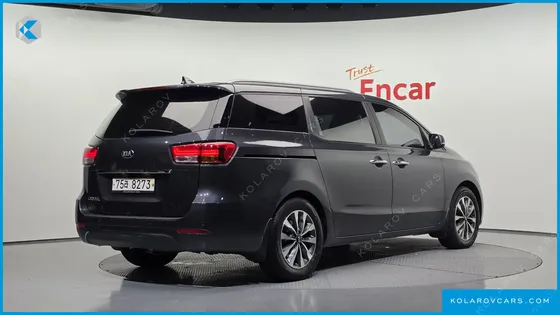 KIA CARNIVAL 11-SEATER PRESTIGE