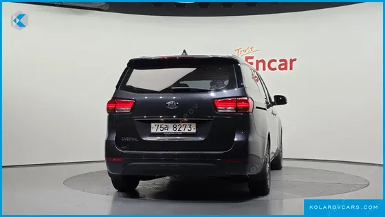 KIA CARNIVAL 11-SEATER PRESTIGE
