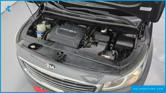 KIA CARNIVAL 11-SEATER PRESTIGE