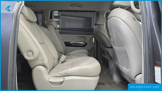 KIA CARNIVAL 11-SEATER PRESTIGE