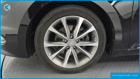 HYUNDAI GRANDEUR HG300 PREMIUM COLLECTION
