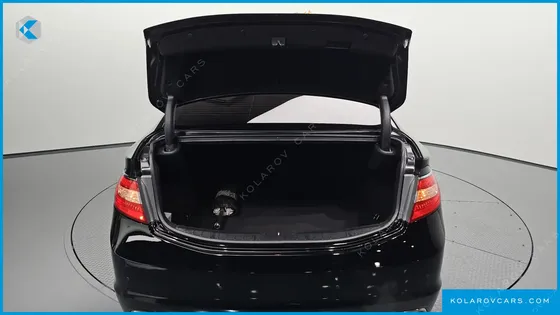 HYUNDAI GRANDEUR HG300 PREMIUM COLLECTION